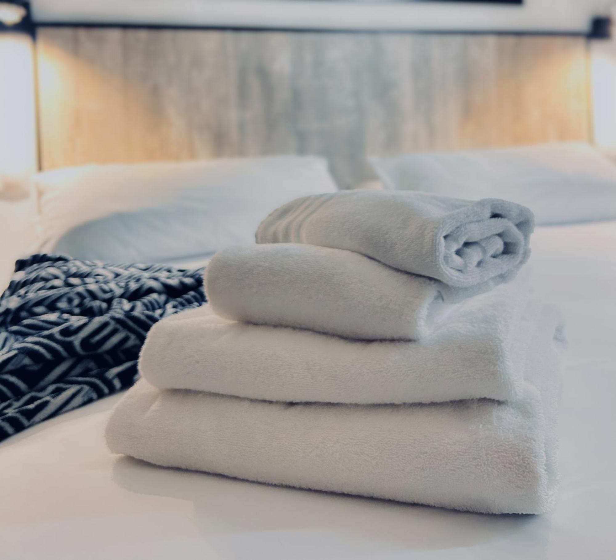 Terrace Costa Hotel Фуeнхирола Екстериор снимка